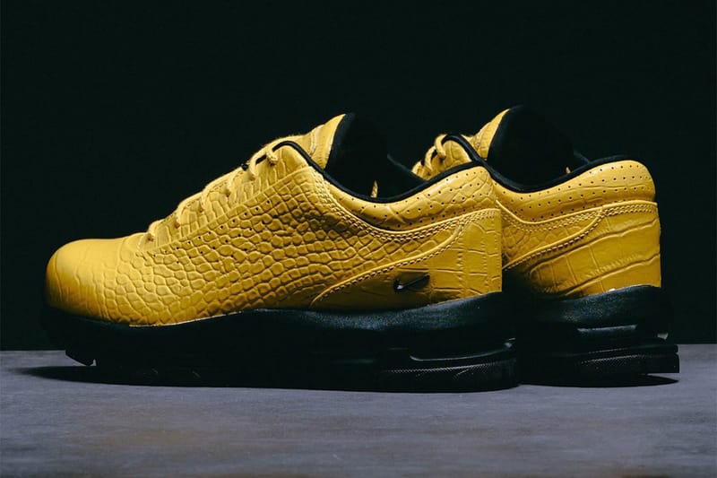 Der Nike Air Max Goadome Low zeigt sich mutig in „Yellow Croc“