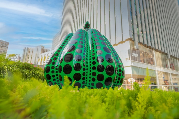 More understated and stylish than the classic yellow? Yayoi Kusama’s first permanent show in Hong Kong debuts with a 3-meter-tall dark green Pumpkin hidden right here