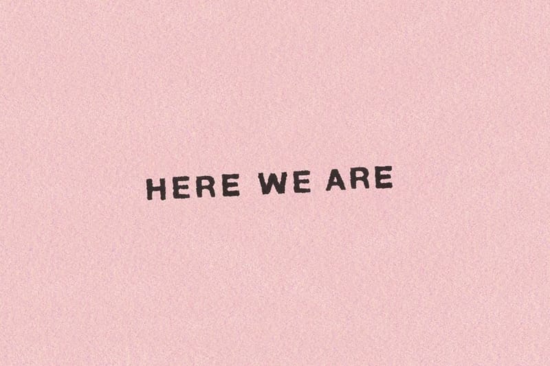 "Here We Are" L'Exposition De Burberry Célèbre La Photographie Britannique