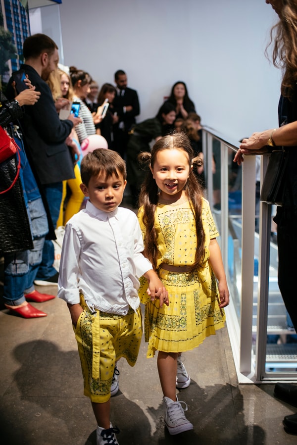 Défilé sacai kids colette Robes