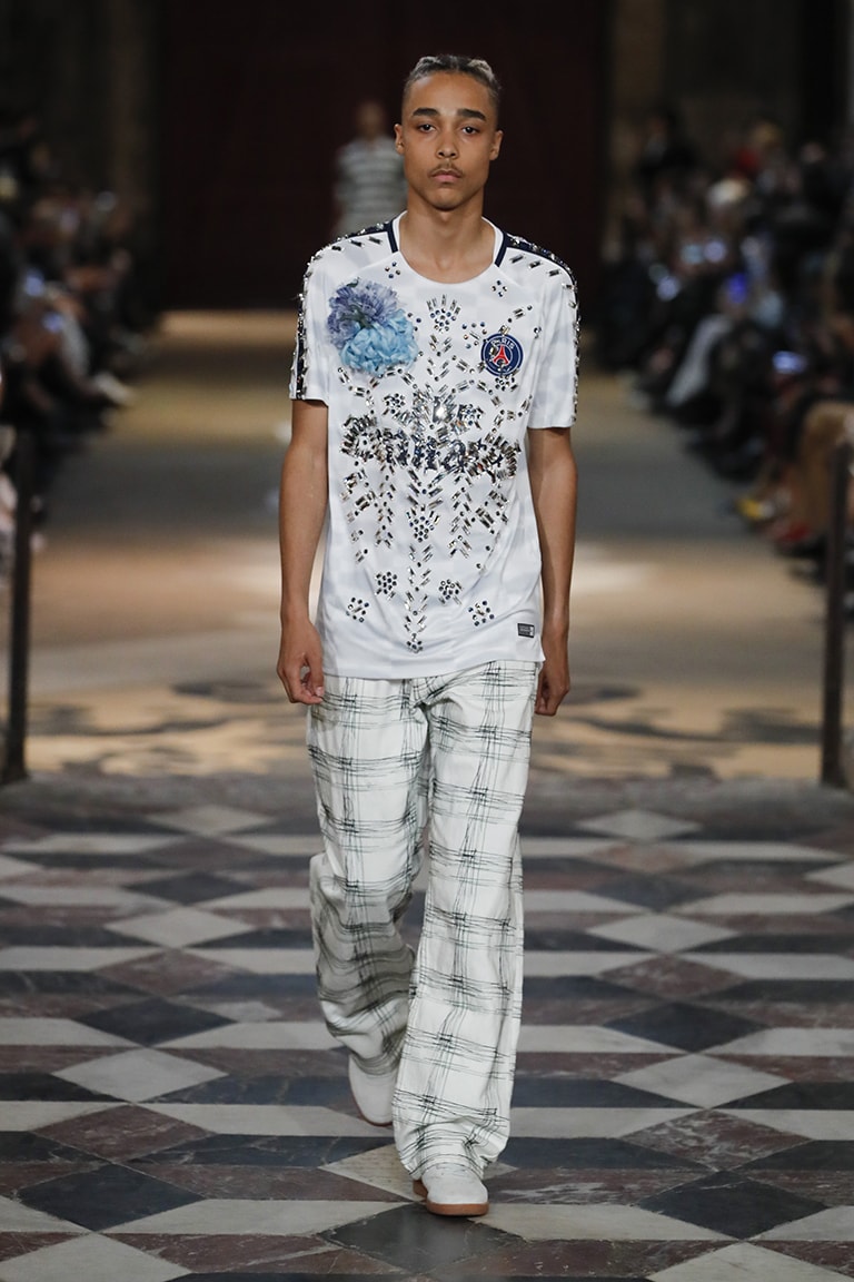 KOCHÉ Paris Saint-Germain Fashion Week Paris 2017 Église Saint-Merri
