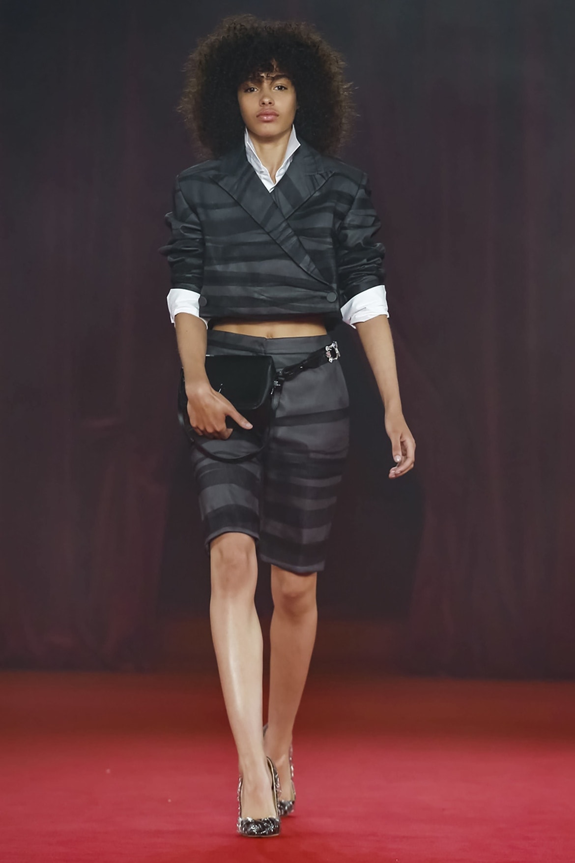 Off White Spring Summer 2018 Collection Femme Ambitions Royales