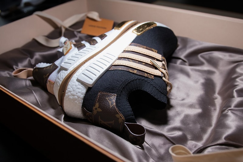 adidas Originals NMD R1 Louis Vuitton Blanc Craig David Sneakersnbonsai