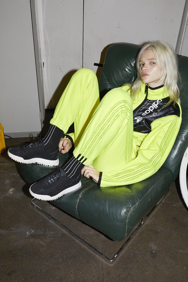 adidas Originals Alexander Wang Survêtement Jaune Fluo AW Hike Lo Juergen Teller Season 2 Troisième Sortie