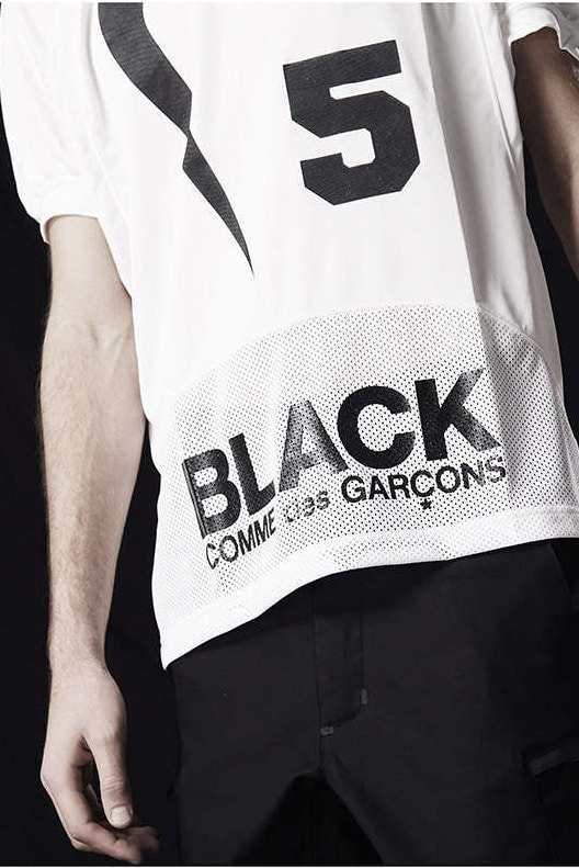 Nike COMME des GARÇONS BLACK T-Shirt Blanc Veste Capuche