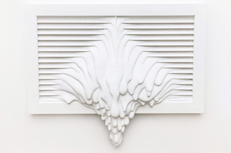 Moving architecture Daniel Arsham exposition biennale Russie