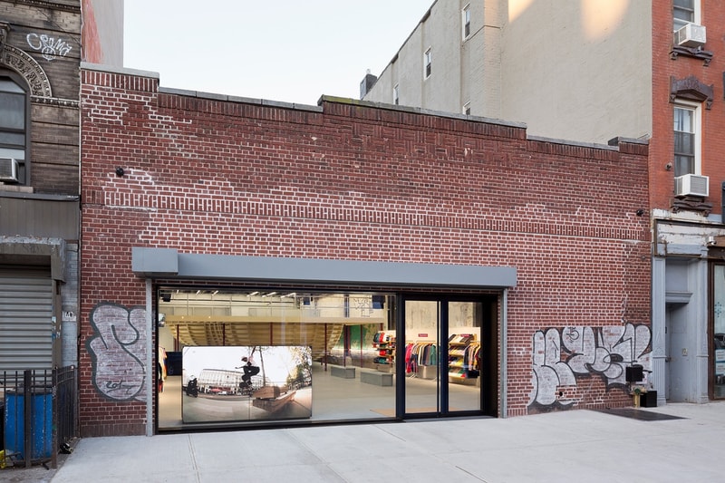 Magasin Supreme New York Brooklyn Lancement