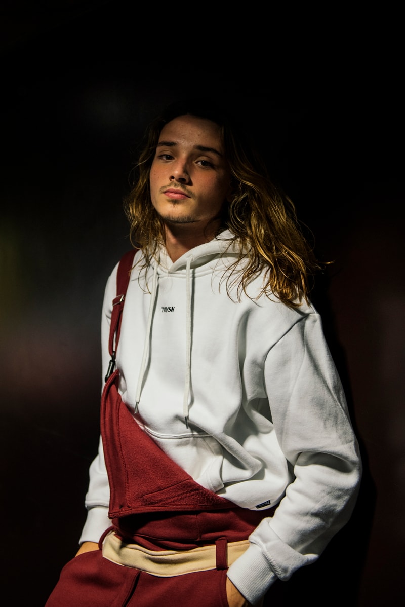 TRUE VISION Défilé Fashion Week Paris Pan Piper Gilet Jaune Paul Mougeot
