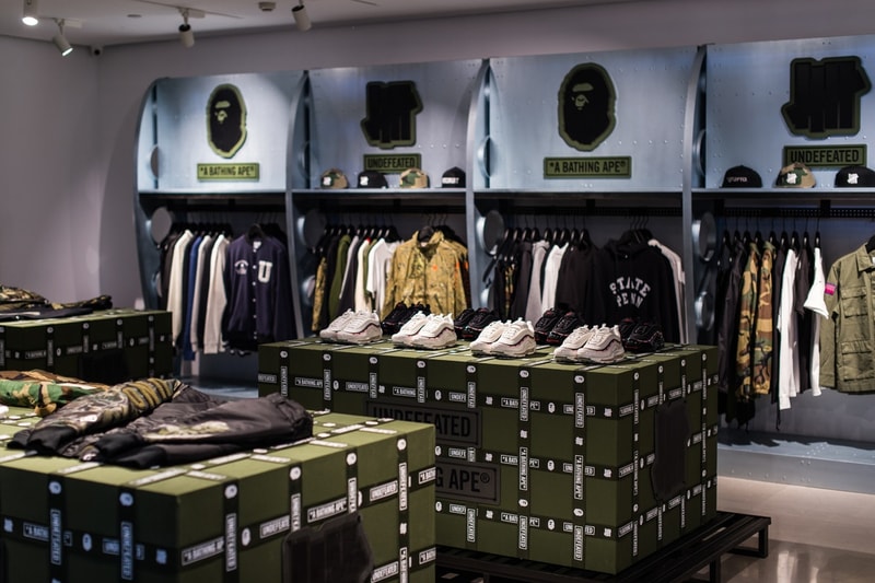Un pop up pour la nouvelle collaboration UNDEFEATED BAPE Shanghai