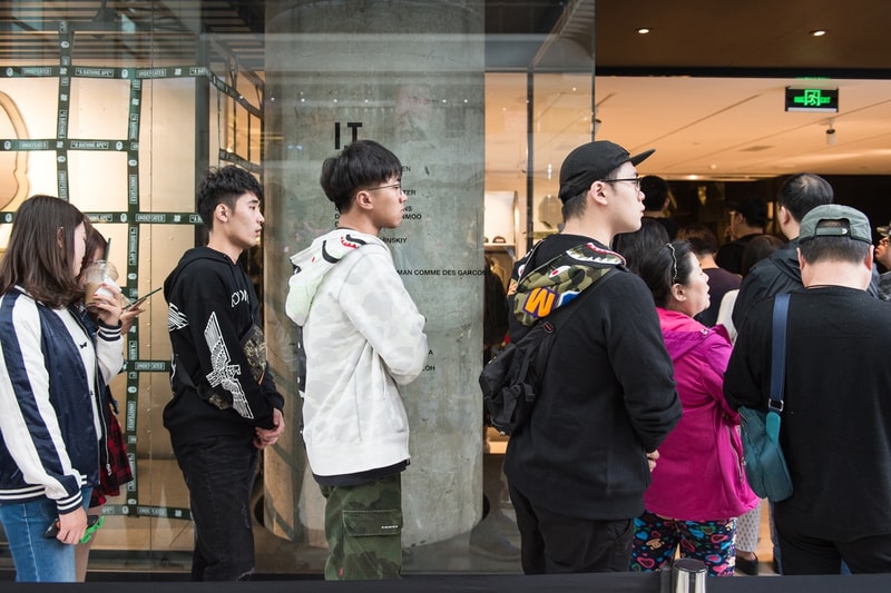 Un pop up pour la nouvelle collaboration UNDEFEATED BAPE Shanghai