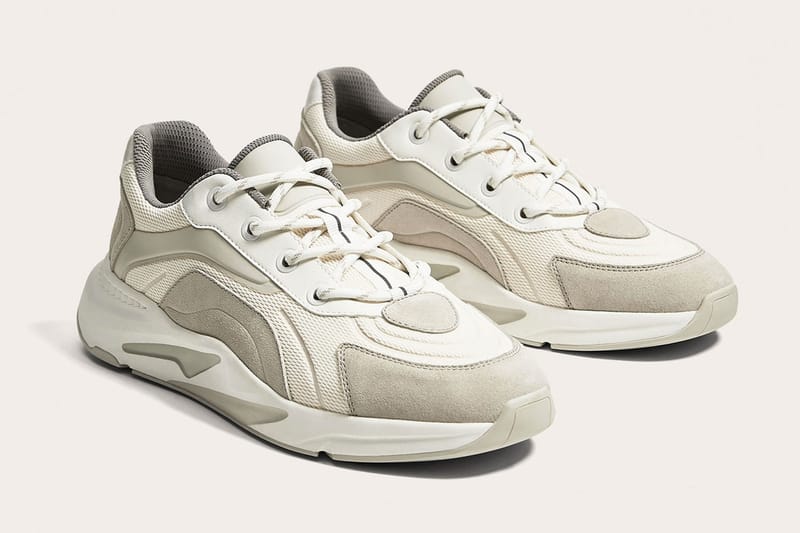 Zara Produit Une Paire Qui Ressemble À La YEEZY Boost Wave Runner 700