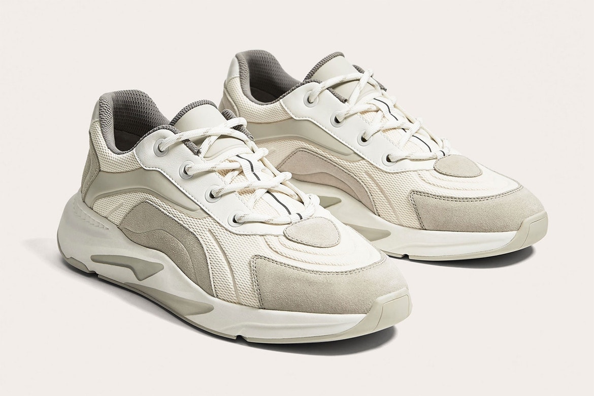 Zara YEEZY Boost Wave Runner 700