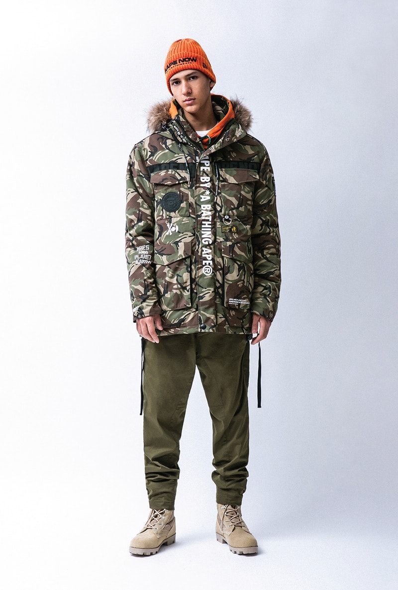 AAPE by A Bathing Ape Bonnet Orange Veste Camouflage