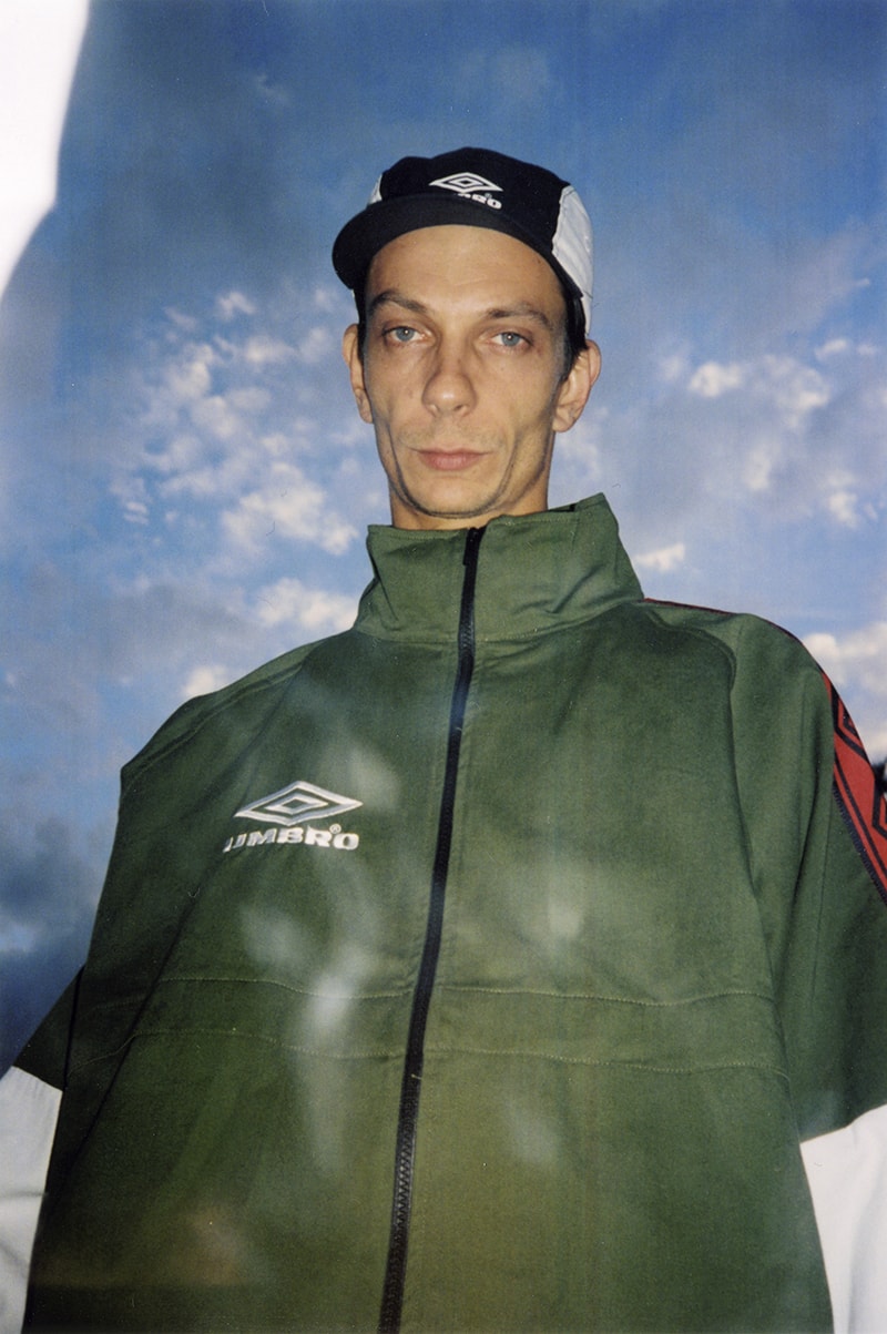 Umbro AVNIER Collection Capsule Veste Survêtement Sweat Casquette Sweatshirt Chemise Jean Casquette