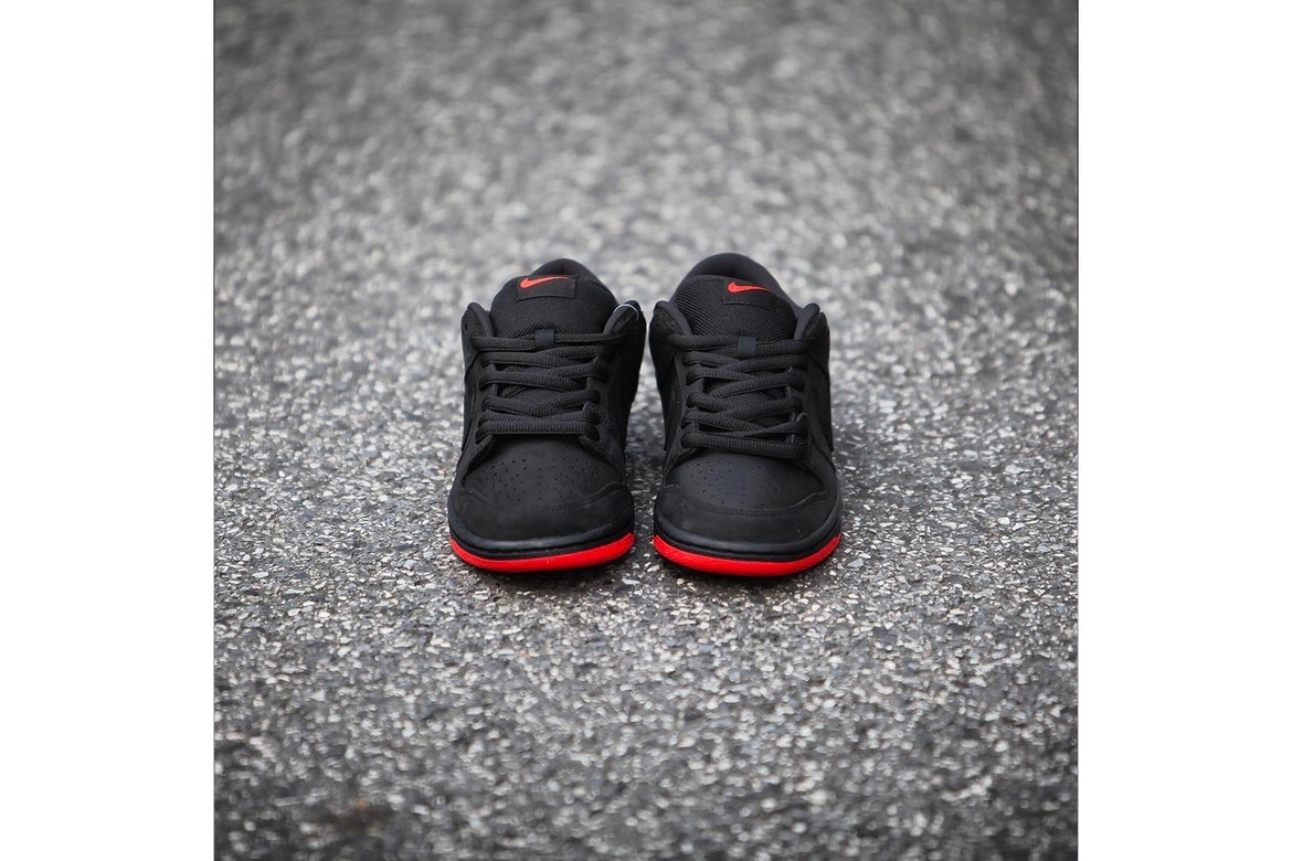 Nike SB Dunk Low Black Pigeon Rouge Jeff Staple