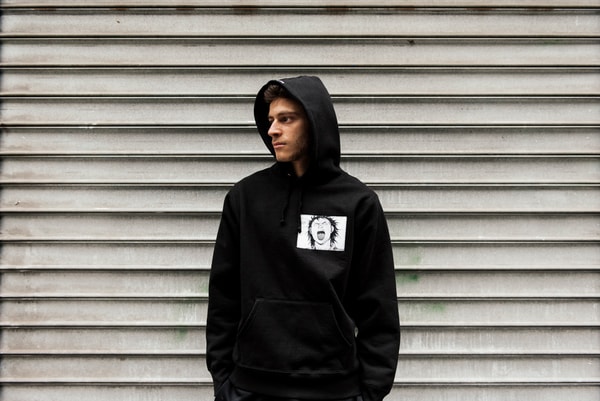 Supreme Akira Hoodie Noir Sortie Paris Paul Mougeot HYPEBEAST France