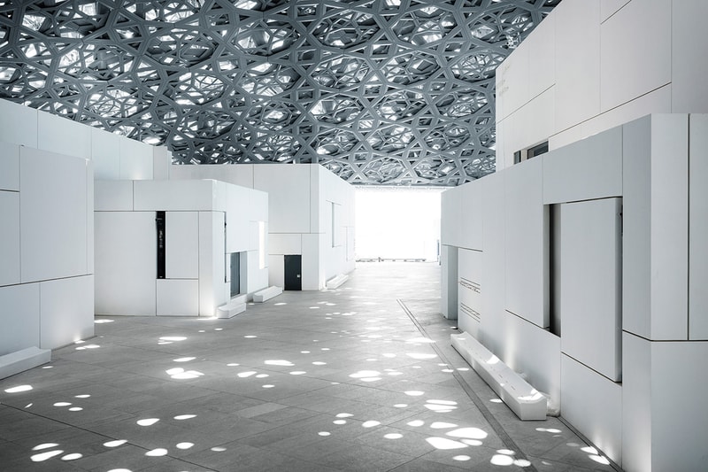 Musée Louvre Abu Dhabi Cube Blanc Dôme Métal Jean Nouvel Mohamed Somji