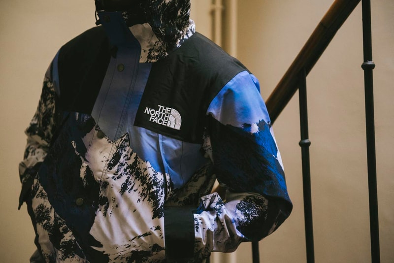 Parka Moutain Supreme x The North Face, Nylon Et Paysage Montagneux