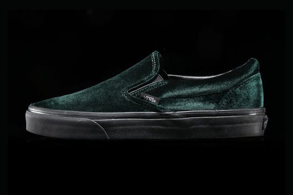 Vans Drape La Slip-On D'Un Velours Vert Luxueux