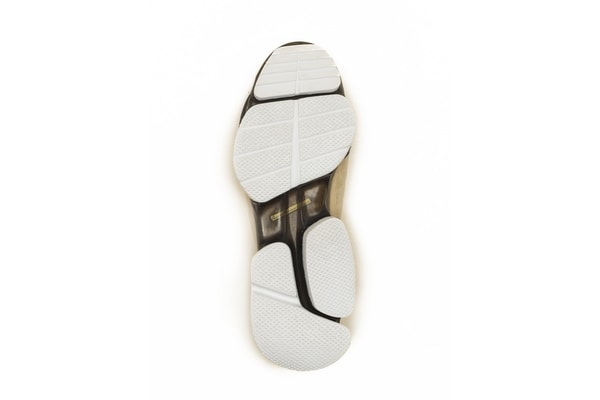 Guram Gvaslia Vêtements Reebok Collaboration Exclusif Exclusive Details Look Demna Balenciaga Mode Fashion