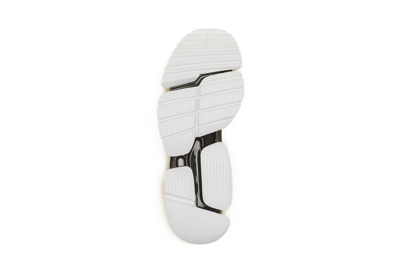 Guram Gvaslia Vêtements Reebok Collaboration Exclusif Exclusive Details Look Demna Balenciaga Mode Fashion