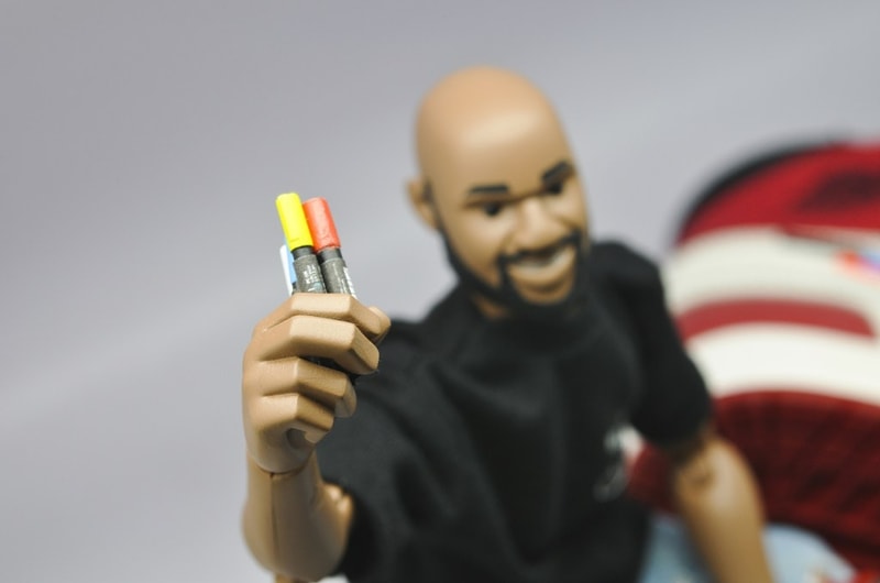 Figurine Virgil Abloh Off-White™ Et Air Jordan 1, Miniature Par Coolrain Lee
