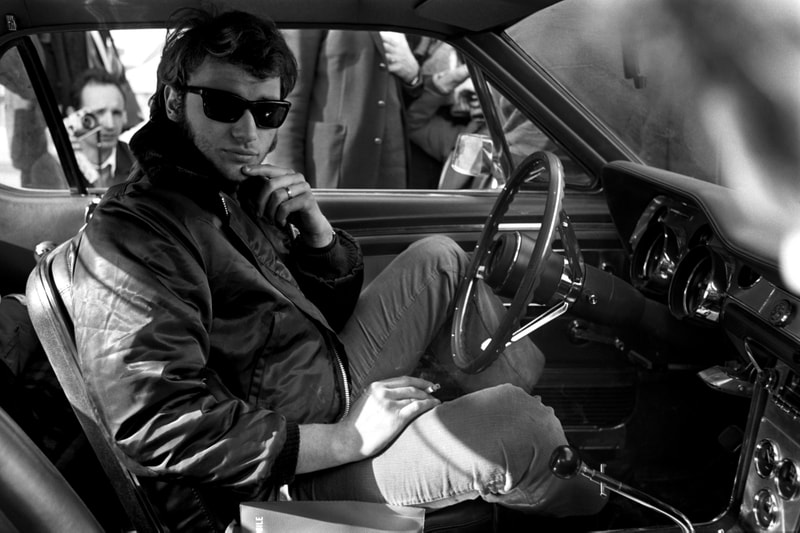 Rétrospective Stylistique Avec 51 Looks De Johnny Hallyday