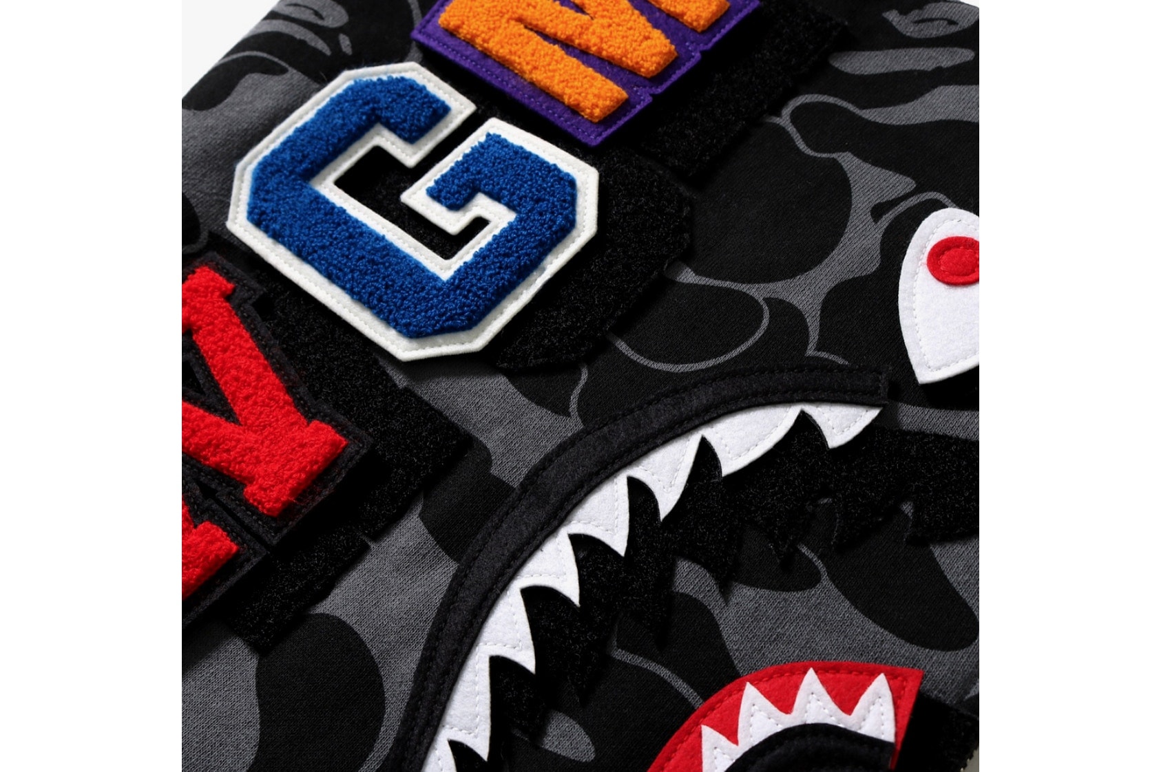 BAPE shark hoodie camo gris noir