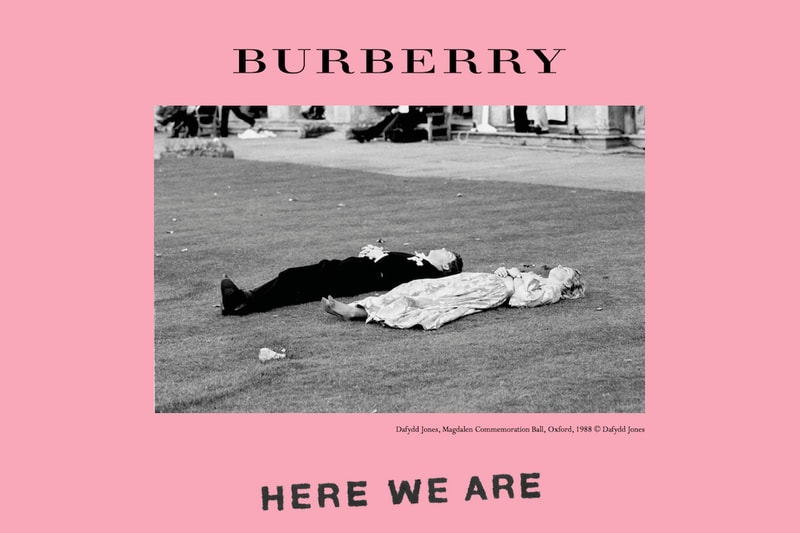 Burberry Exposition Affiche Here We Are