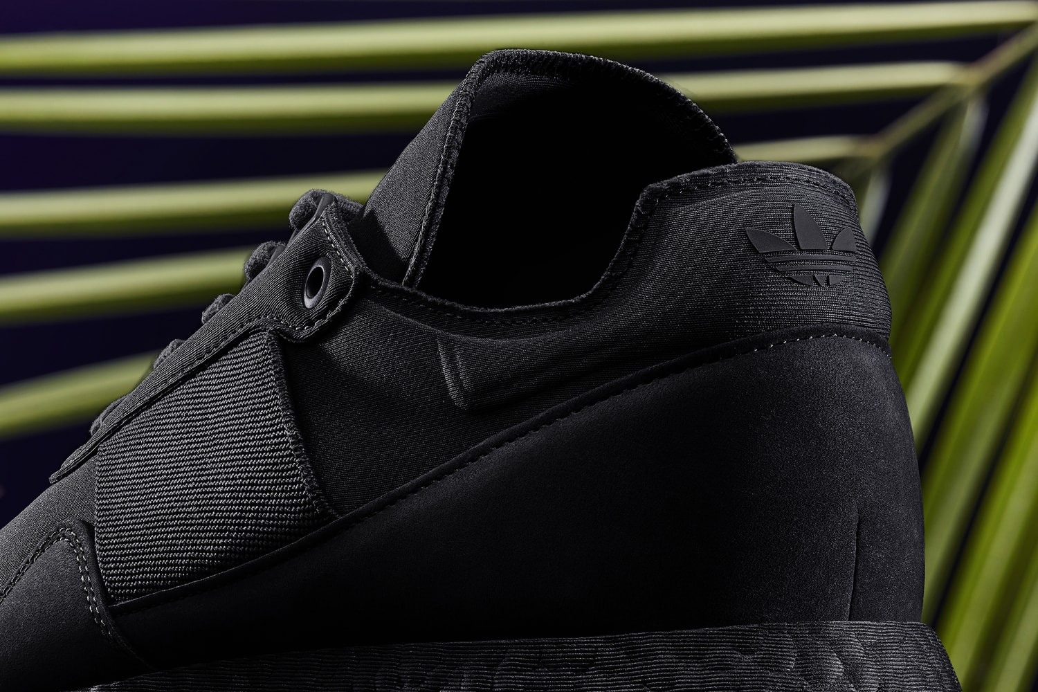 Daniel Arsham “Présent” adidas Originals
