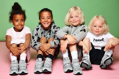 Une École Élémentaire A Reçu 400 Paires De Baskets New Balance