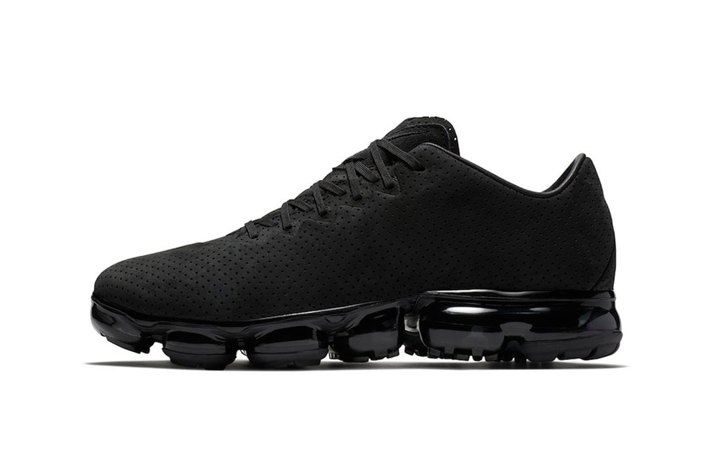 Nike Air VaporMax "Triple Black" Cuir Et Daim