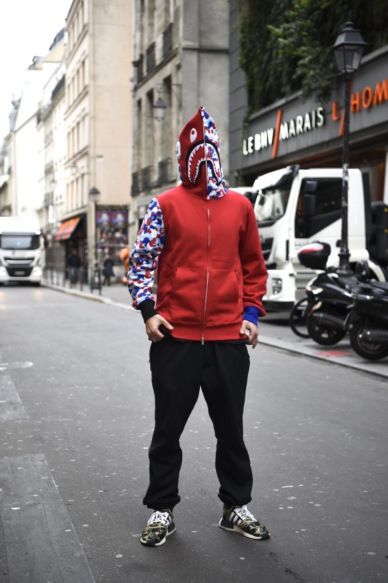 Street style Paris BAPE