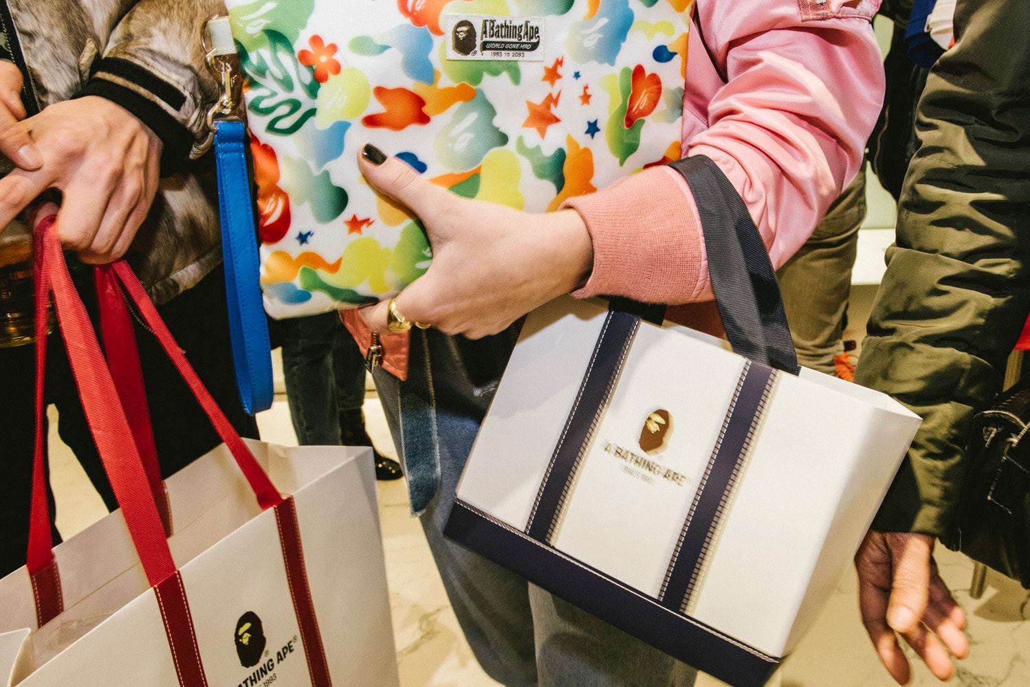 BAPE Store Paris Lancement Jaguar Marais Neige