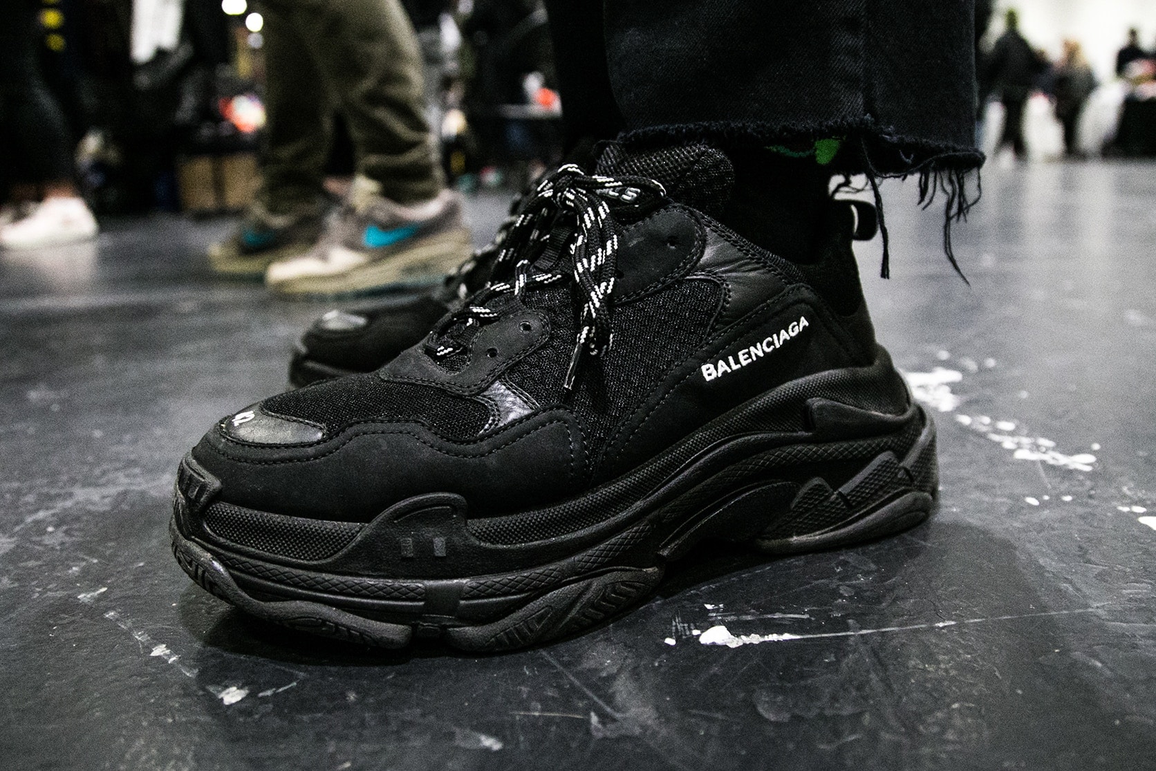 Balenciaga Triple S Au Sneaker Con