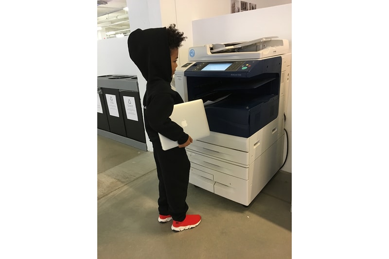 Balenciaga Kids Enfants Bureaux SSENS Montréal