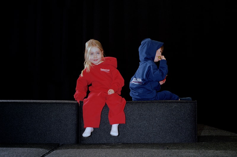 Balenciaga Kids Enfants Bureaux SSENS Montréal