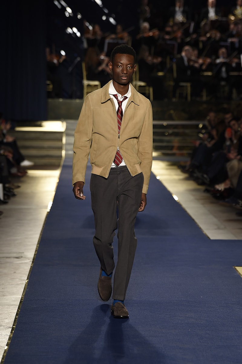 Brooks Brothers Défilé Pitti Uomo Florence Palazzo Vecchio Automne 2018