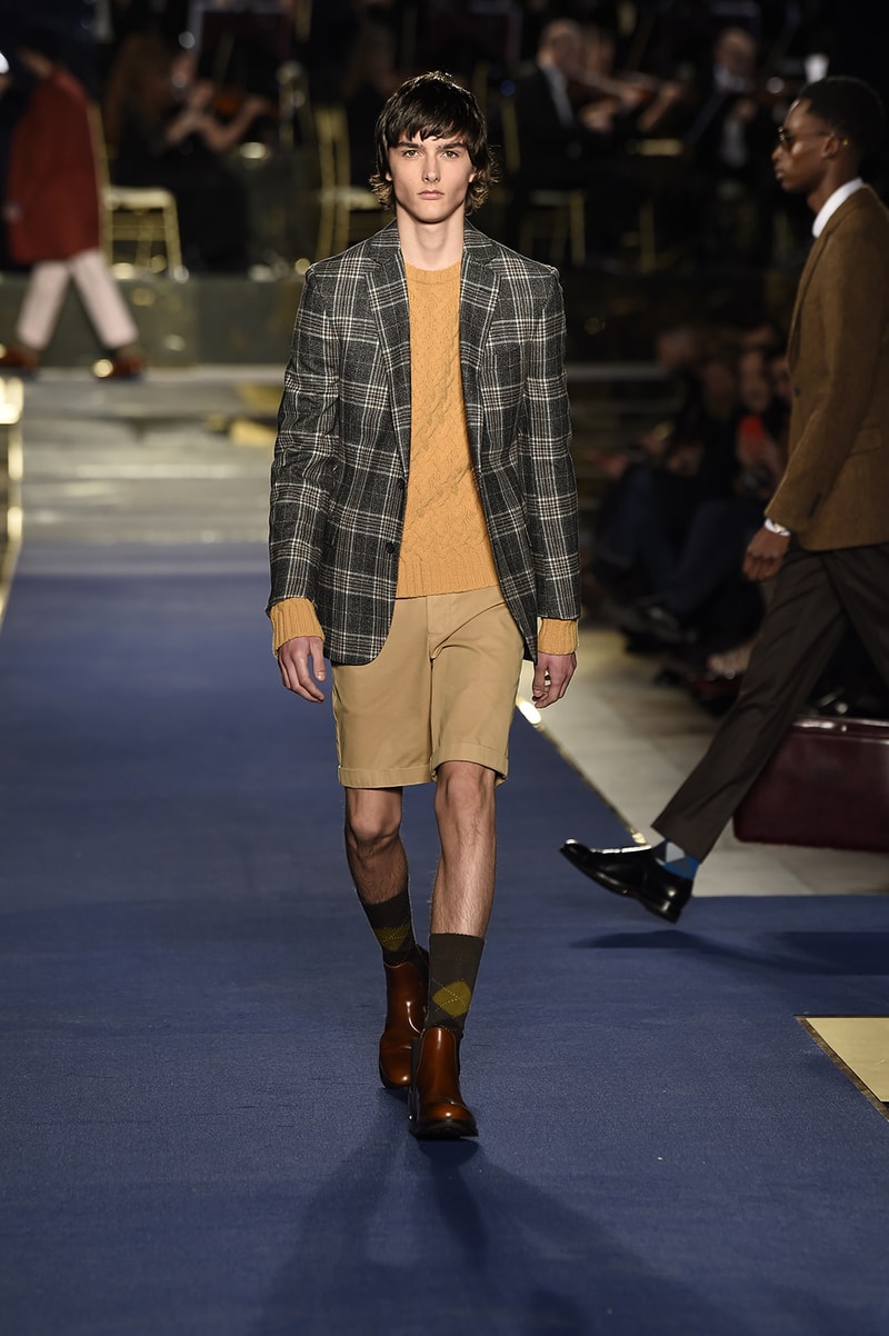 Brooks Brothers Défilé Pitti Uomo Florence Palazzo Vecchio Automne 2018