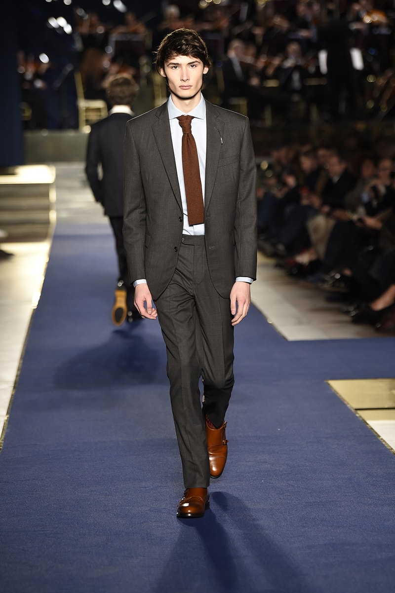 Brooks Brothers Défilé Pitti Uomo Florence Palazzo Vecchio Automne 2018