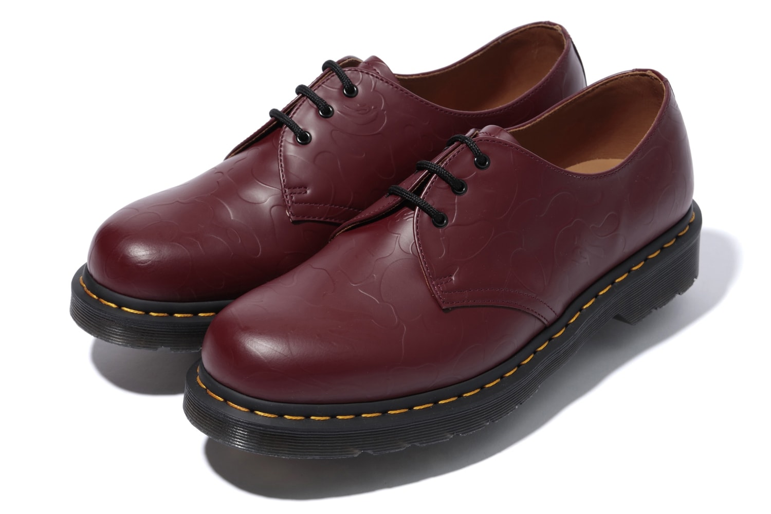 BAPE A Bathing Ape Dr. Martens Collection Capsule Mode London Fashion Shoes Chaussures