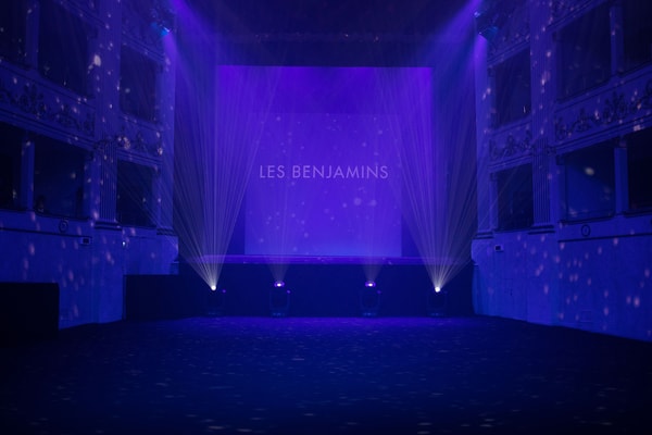Les Benjamins Défilé Teatro Niccolini Florence Pitti Uomo Zeynep Özkanca