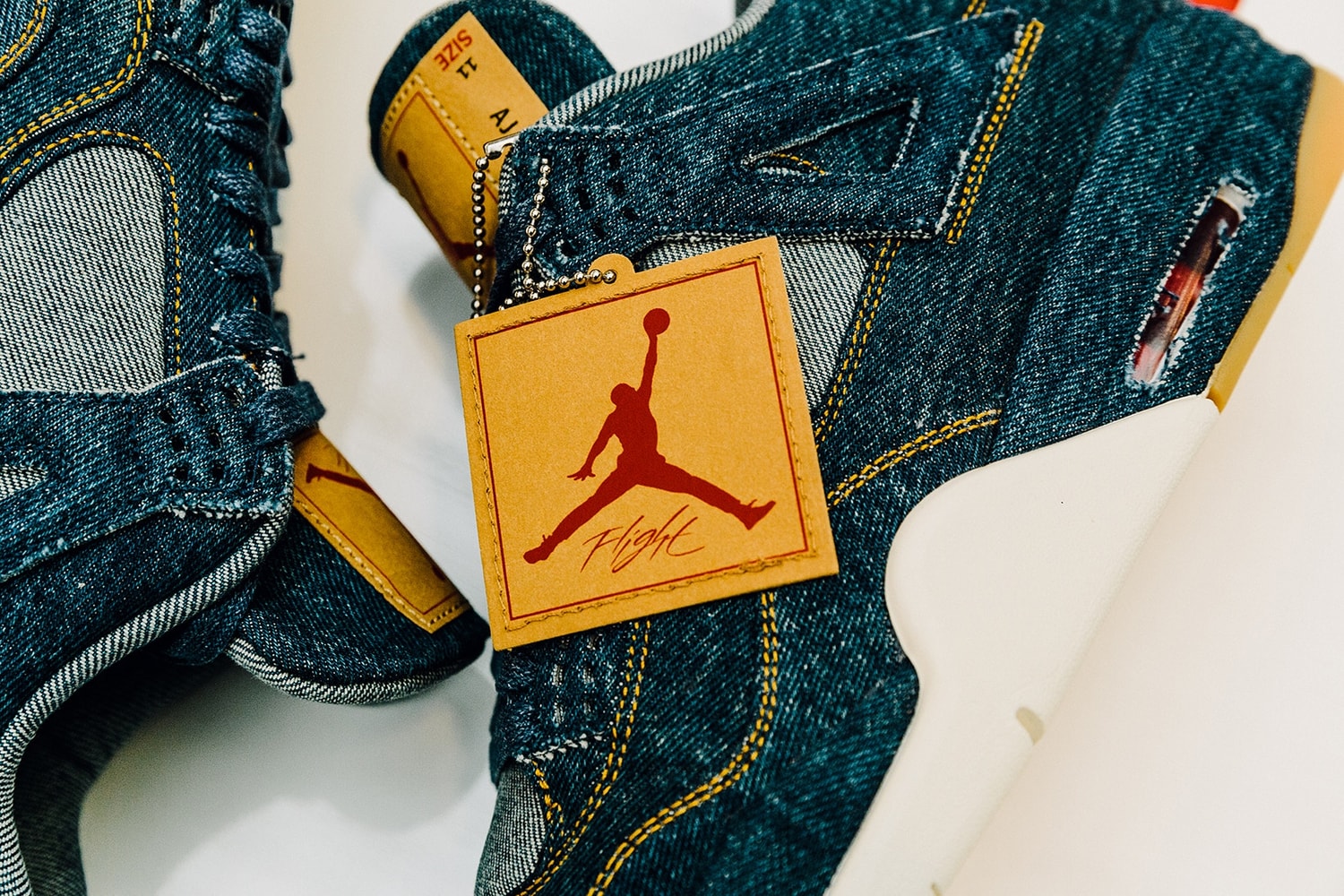 Jordan Brand Levi's Air Jordan 4 Veste Jean Réversible Flight Suit