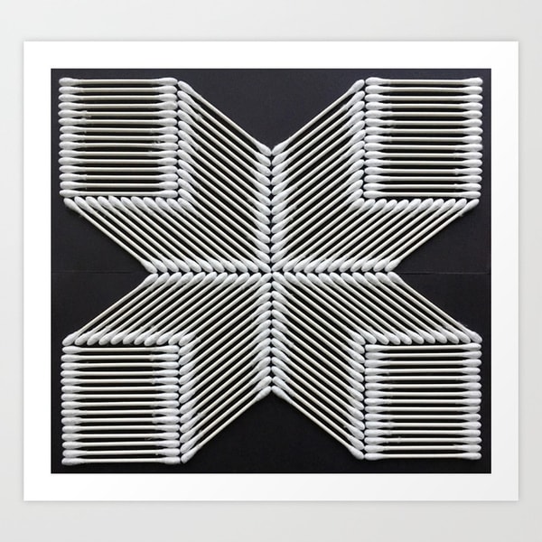 "Qtip-top Forme" Oeuvre Adam Hillman