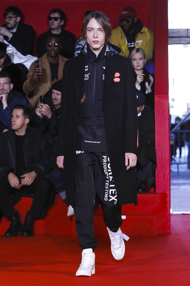 Off-White™ c/o Virgil Abloh Mens Fashion Week Paris Automne Hiver 2018