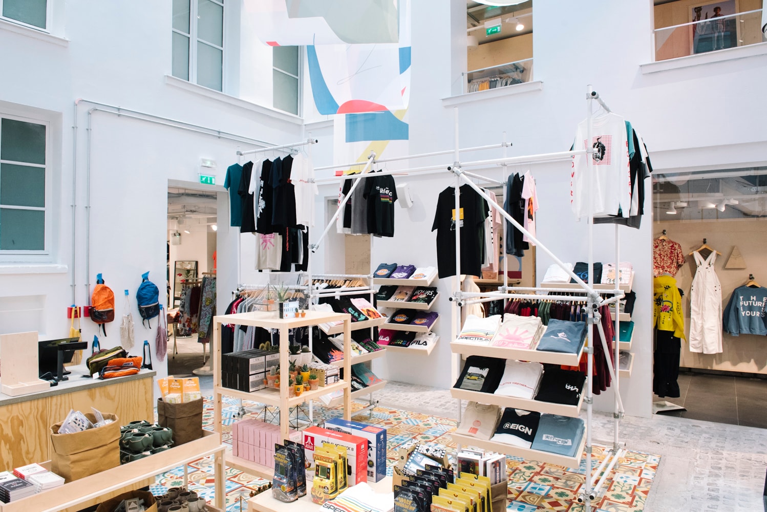 Visuels De La Première Boutique Française D'Urban Outfitters