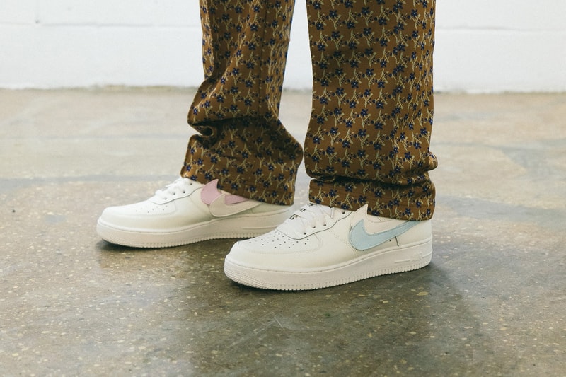 Gros Plan Sur La Nike Air Force 1 "Swoosh Pack"