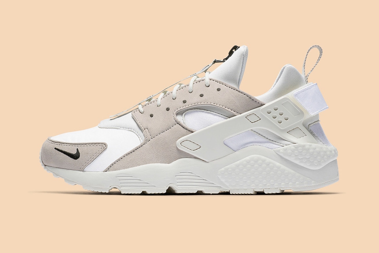 Nike Air Huarache Personnalisable Blanc Écru Beige Zip Pochoir Patchs Pin's
