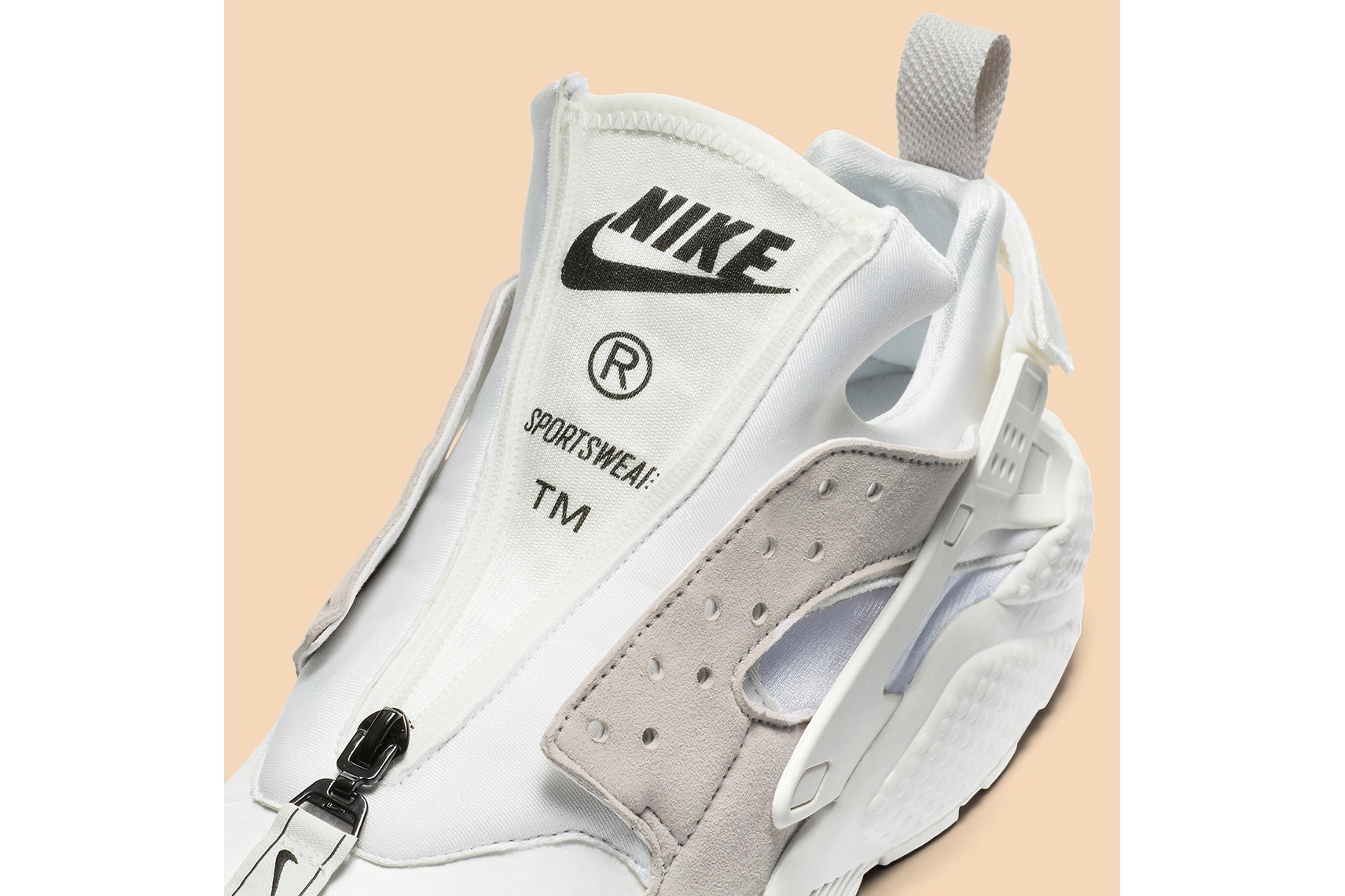 Nike Air Huarache Personnalisable Blanc Écru Beige Zip Pochoir Patchs Pin's