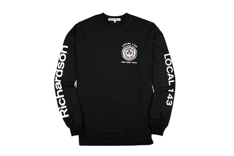 Sweat à capuche noir jogging noir mannequin